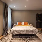 We Home - Lagrange19 - Luxury Suites Torino
